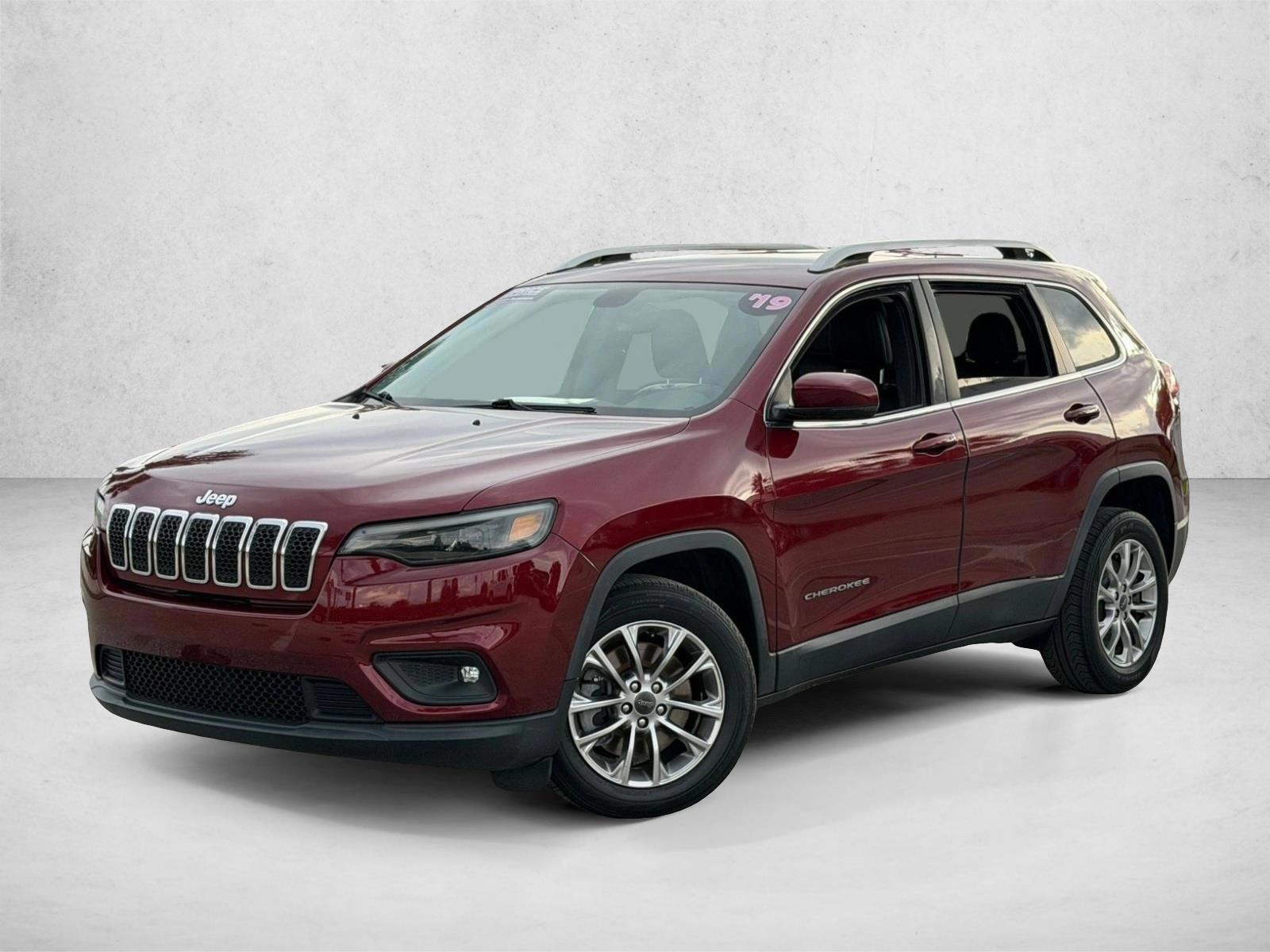 Thumbnail: 2019 Jeep Cherokee - 1