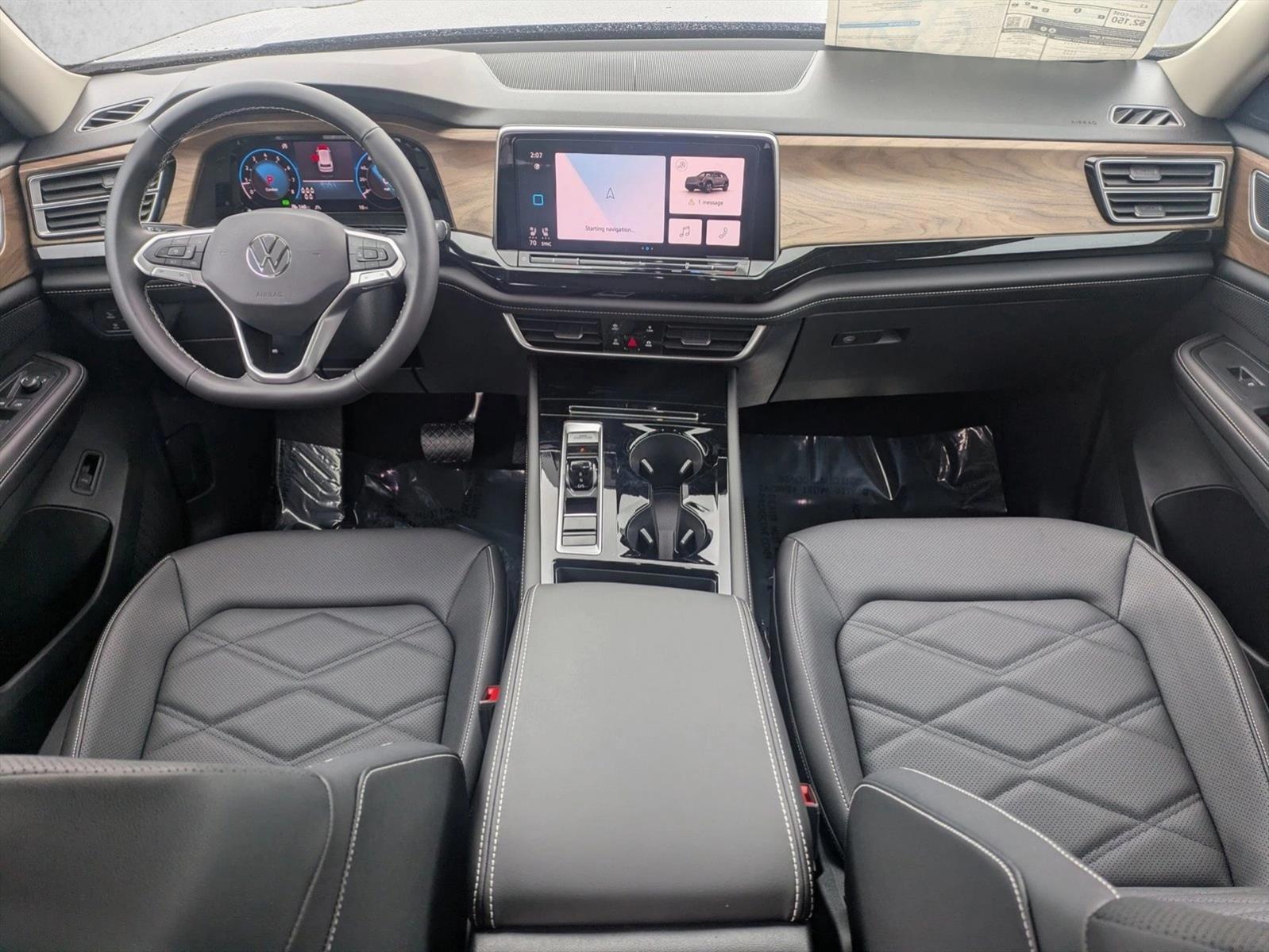 Thumbnail: 2026 Volkswagen Atlas - 3