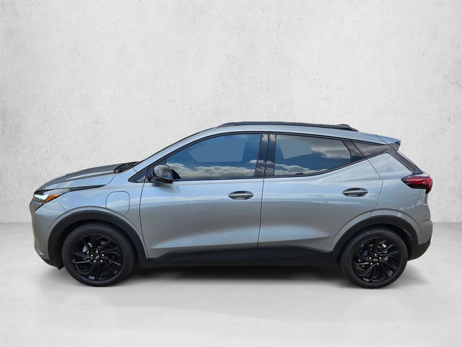 Thumbnail: 2027 Chevrolet Bolt EV - 2