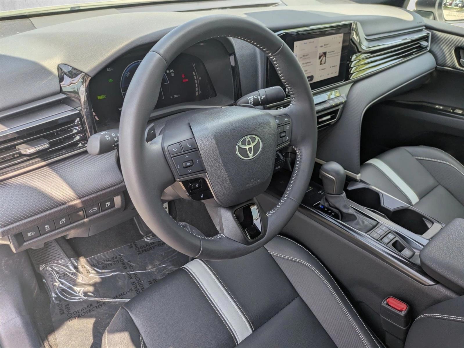 Thumbnail: 2025 Toyota Camry - 3