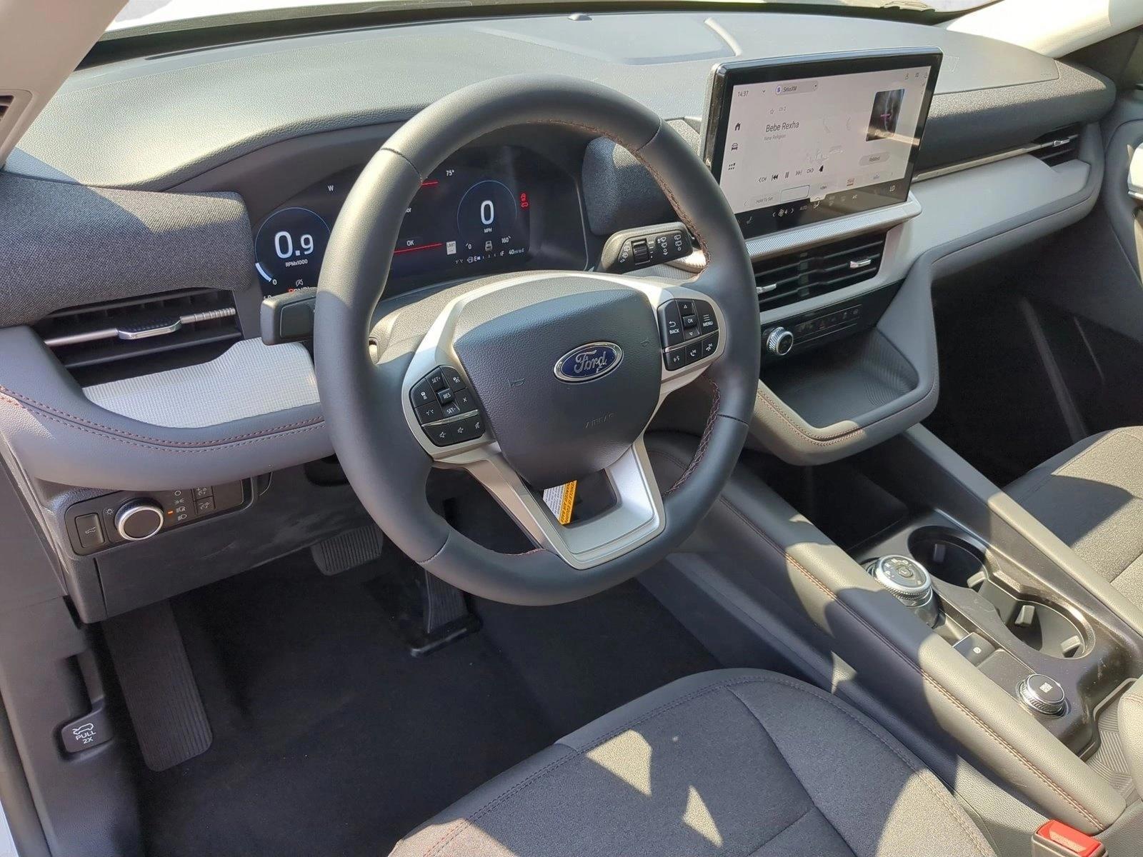 Thumbnail: 2026 Ford Explorer - 3