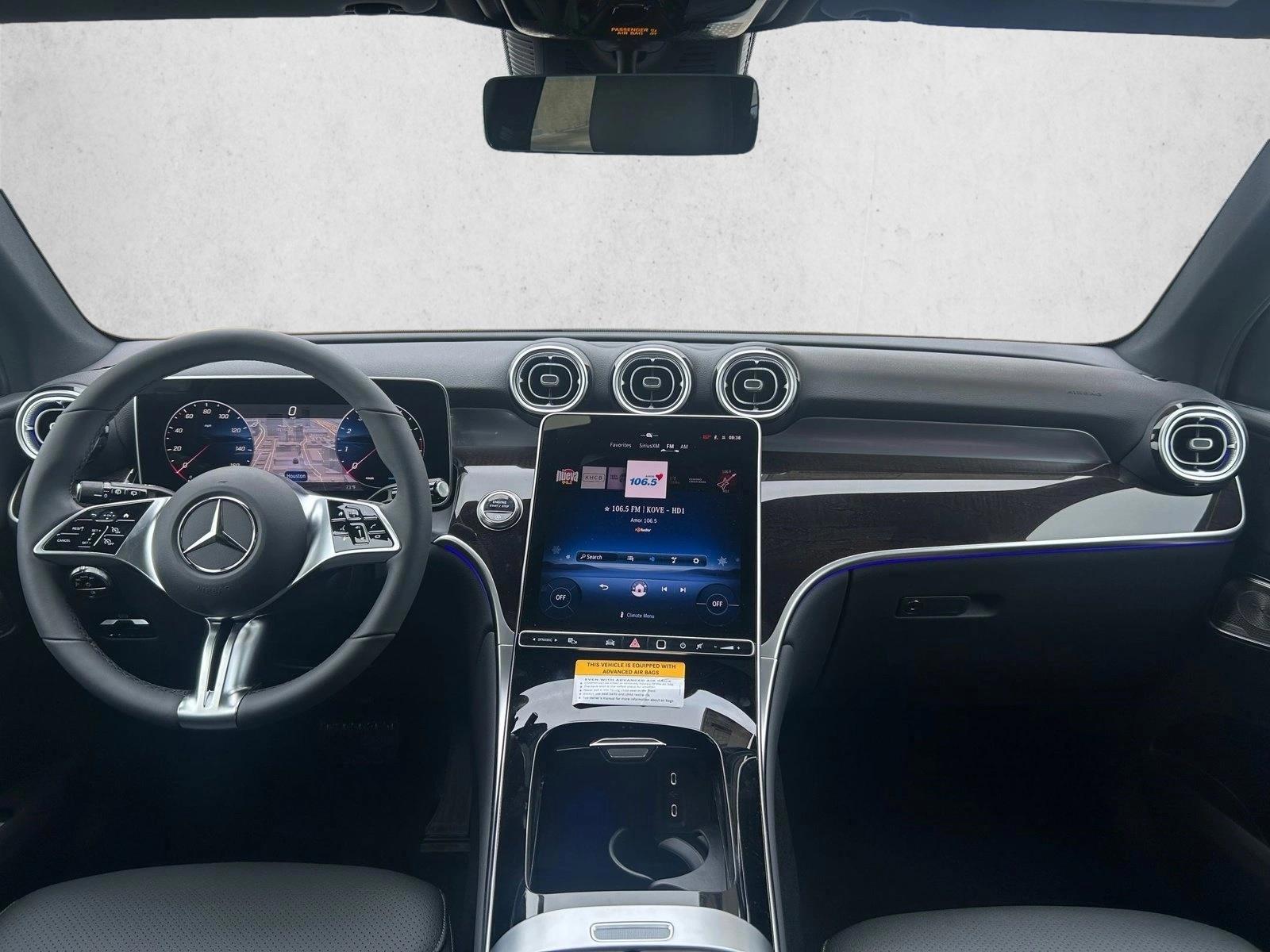 Thumbnail: 2026 Mercedes-Benz GLC - 4