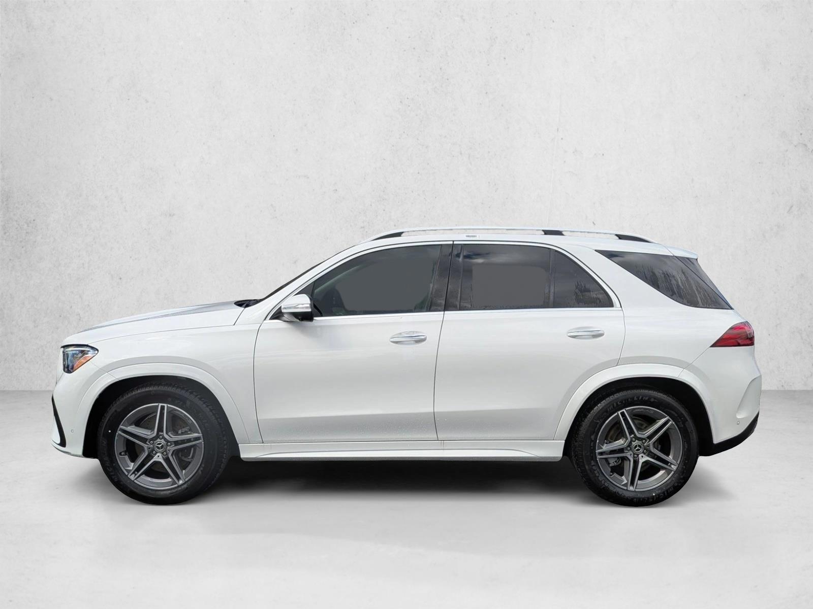 Thumbnail: 2026 Mercedes-Benz GLE - 2