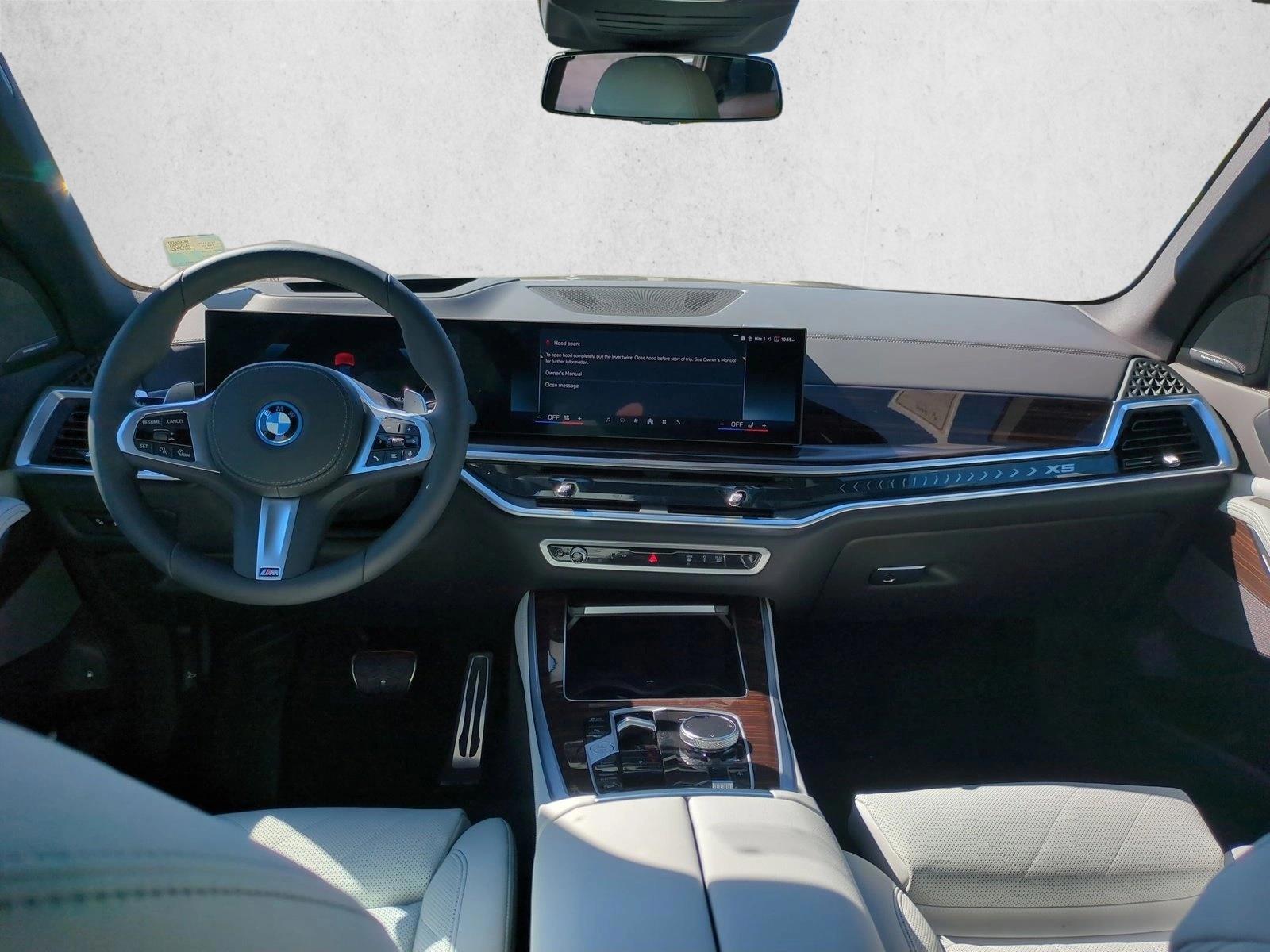 Thumbnail: 2026 BMW X5 - 4
