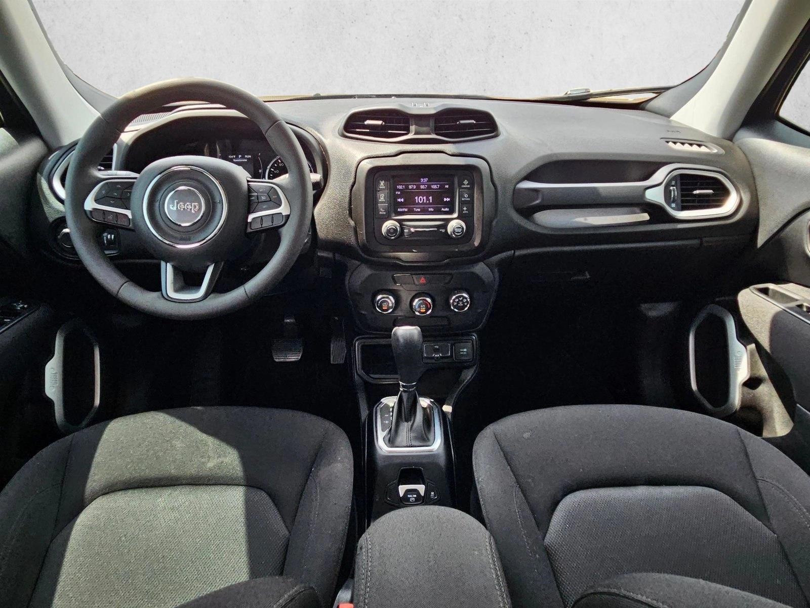 Thumbnail: 2020 Jeep Renegade - 3