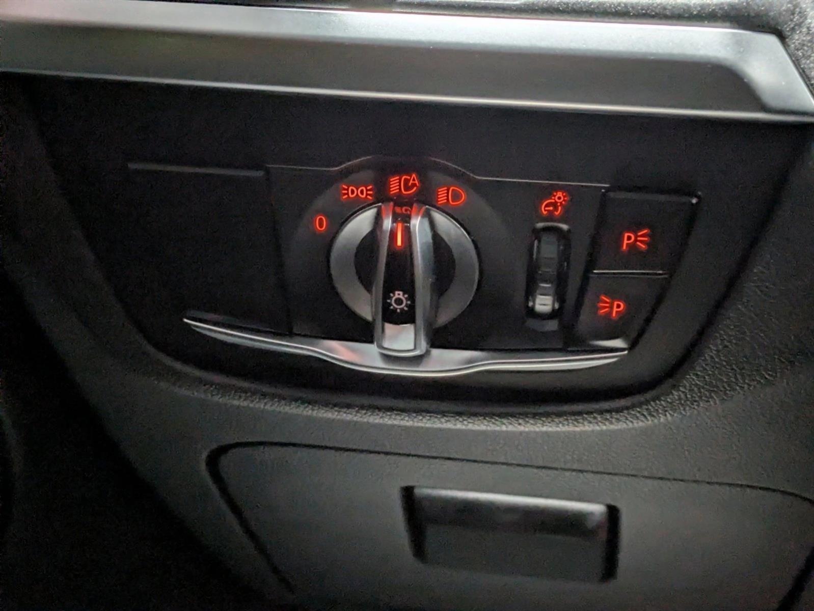 Thumbnail: 2023 BMW X4 - 4