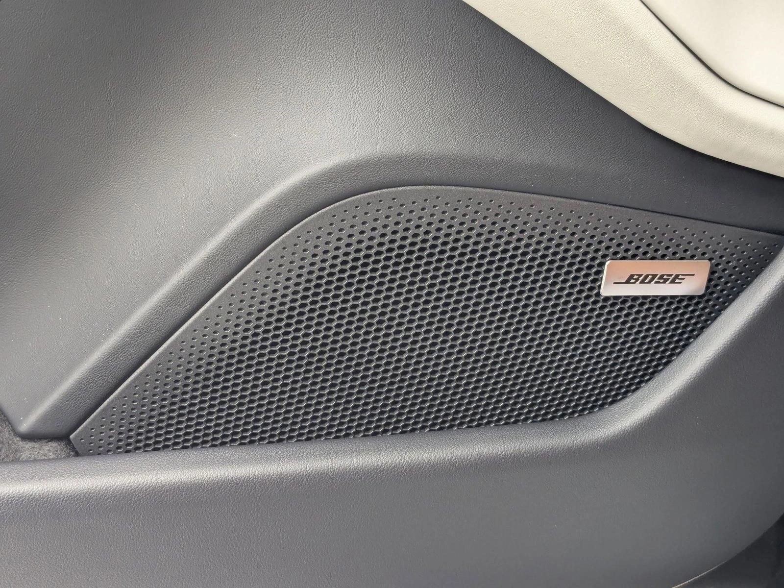 2026 Porsche Taycan Base - Photo 14