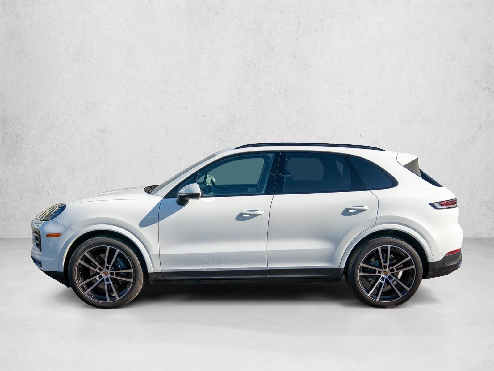 Thumbnail: 2026 Porsche Cayenne - 2