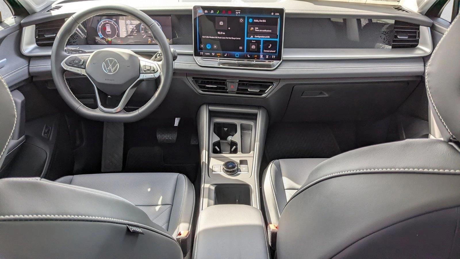 Thumbnail: 2026 Volkswagen Tiguan - 4
