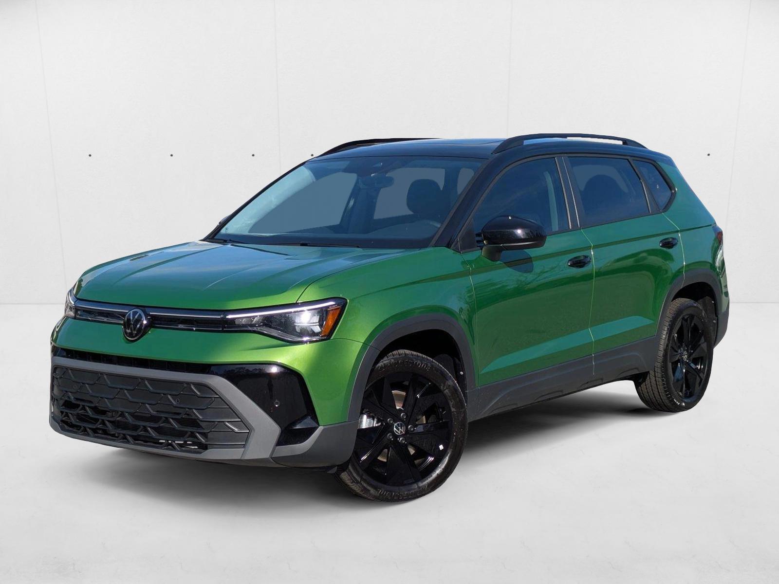 Thumbnail: 2025 Volkswagen Taos - 1