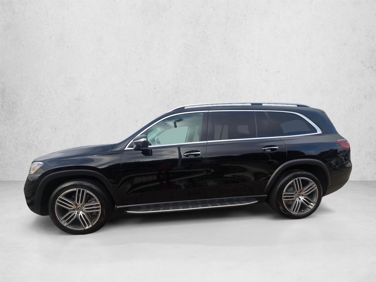 Thumbnail: 2026 Mercedes-Benz GLS - 2