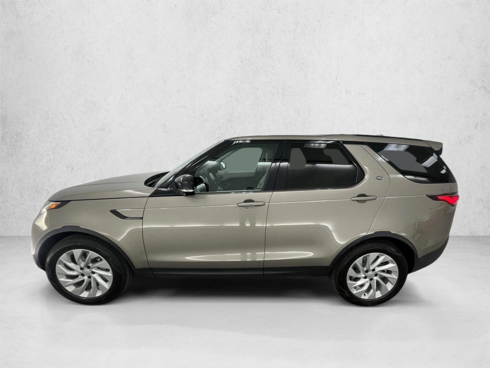 Thumbnail: 2026 Land Rover Discovery - 2
