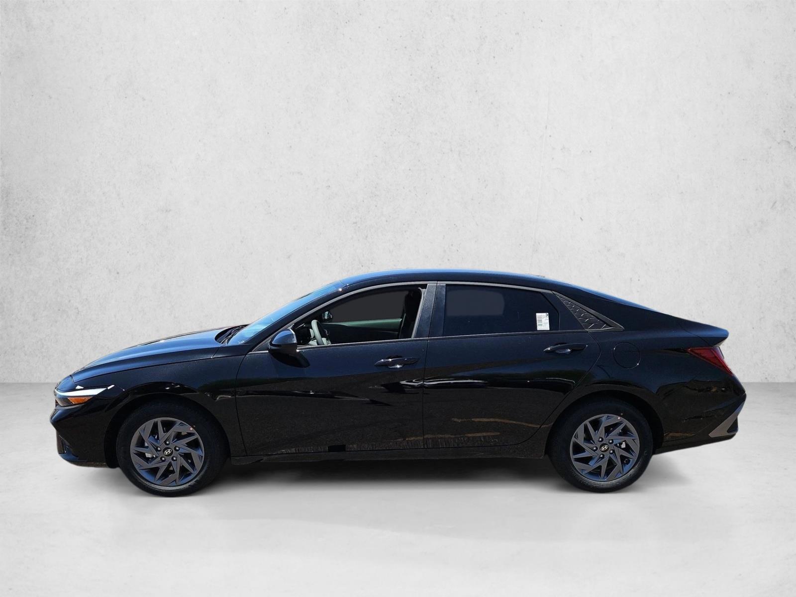 Thumbnail: 2026 Hyundai Elantra - 2