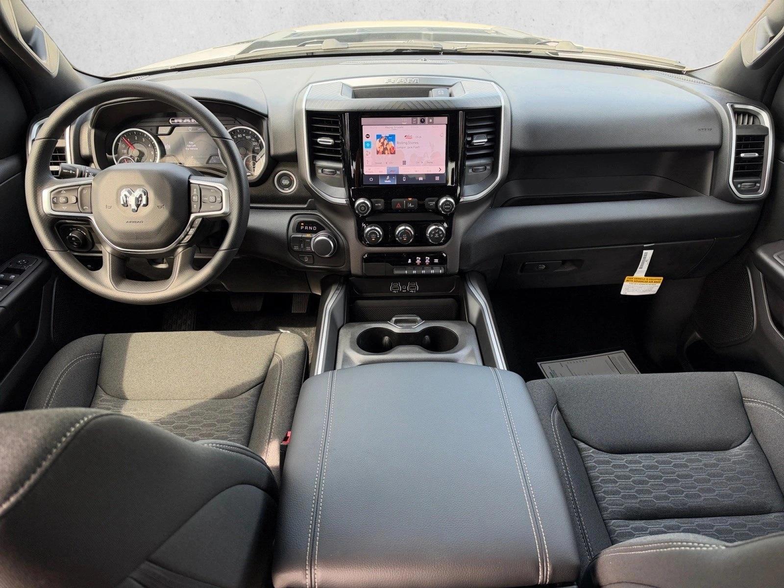 Thumbnail: 2026 RAM 1500 - 4