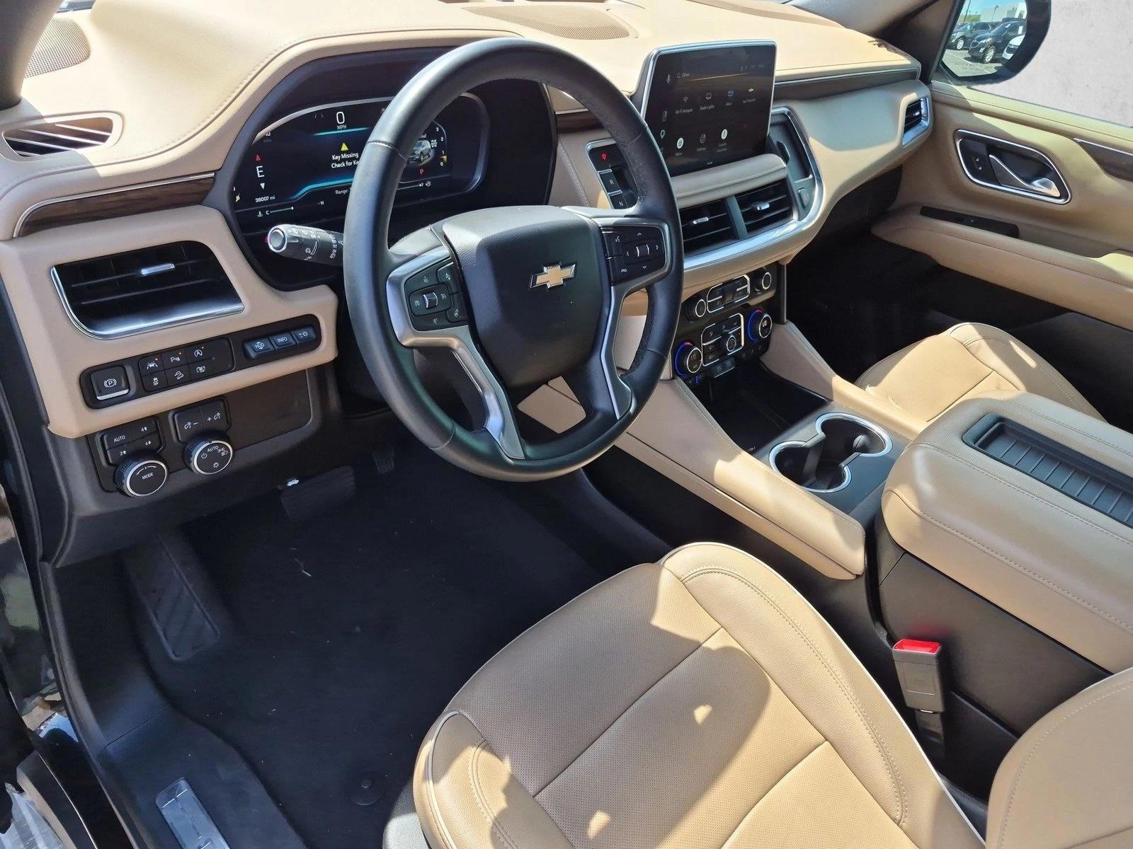 Thumbnail: 2023 Chevrolet Suburban - 4