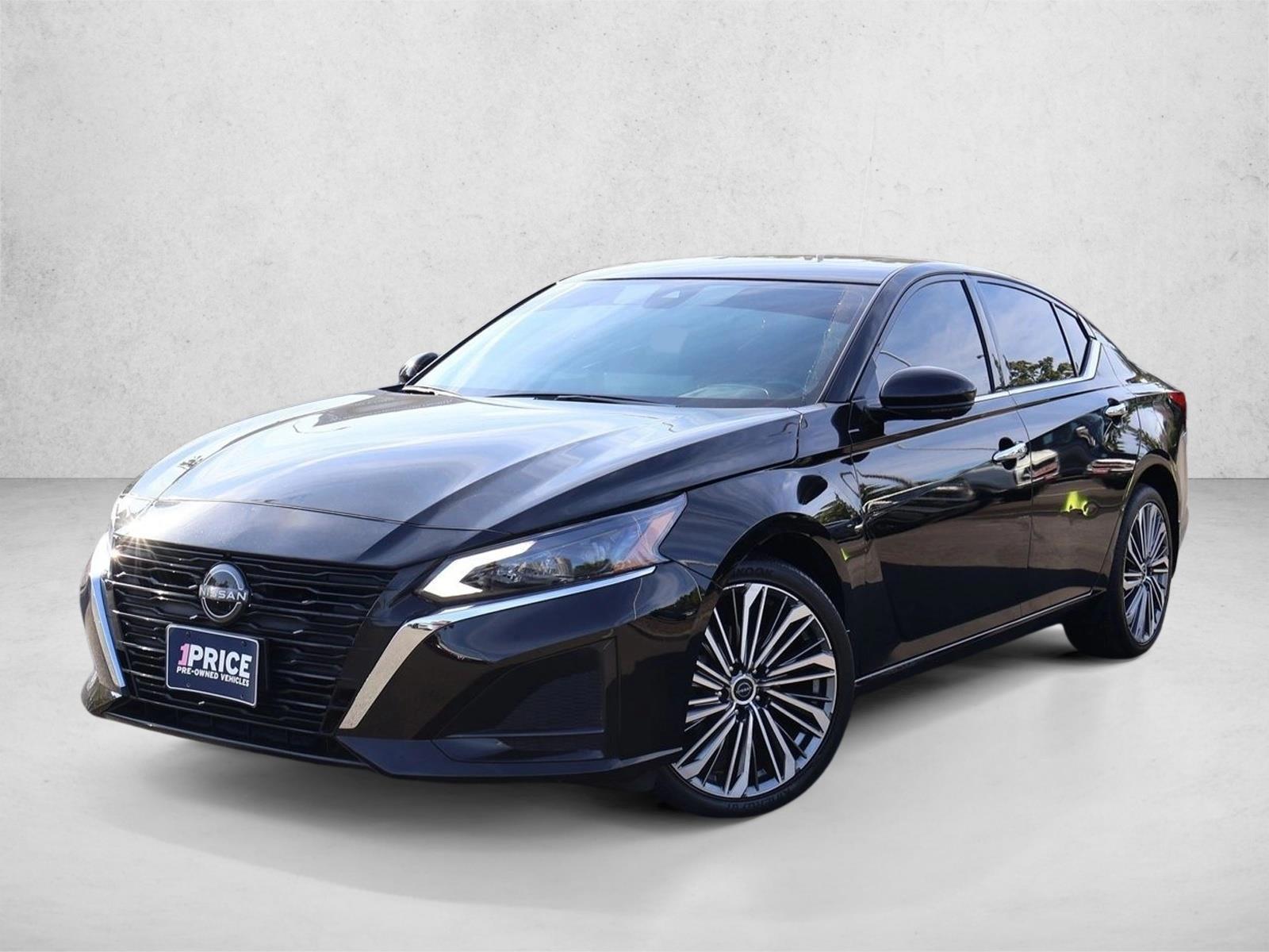 Thumbnail: 2023 Nissan Altima - 1