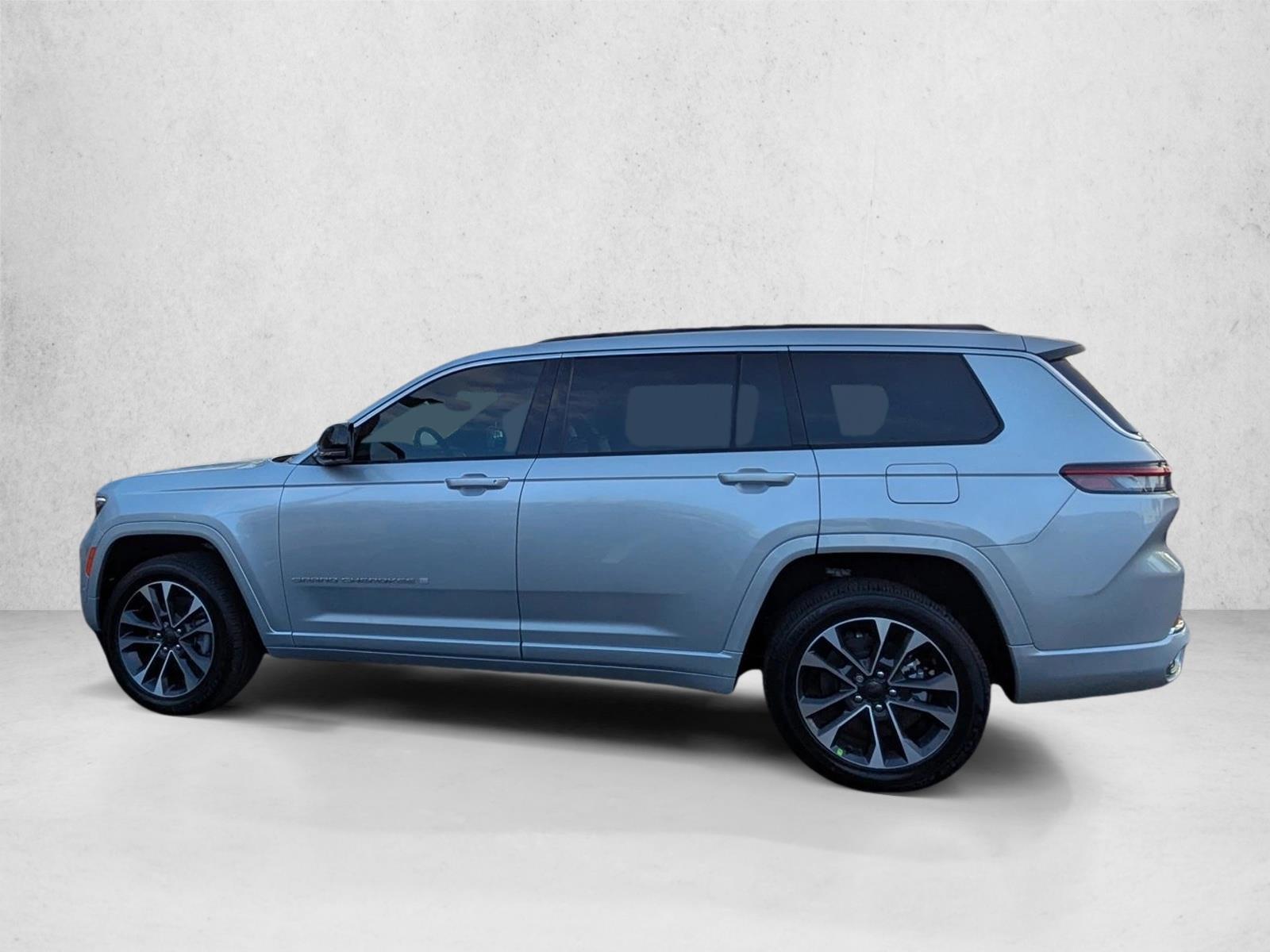Thumbnail: 2025 Jeep Grand Cherokee L - 2