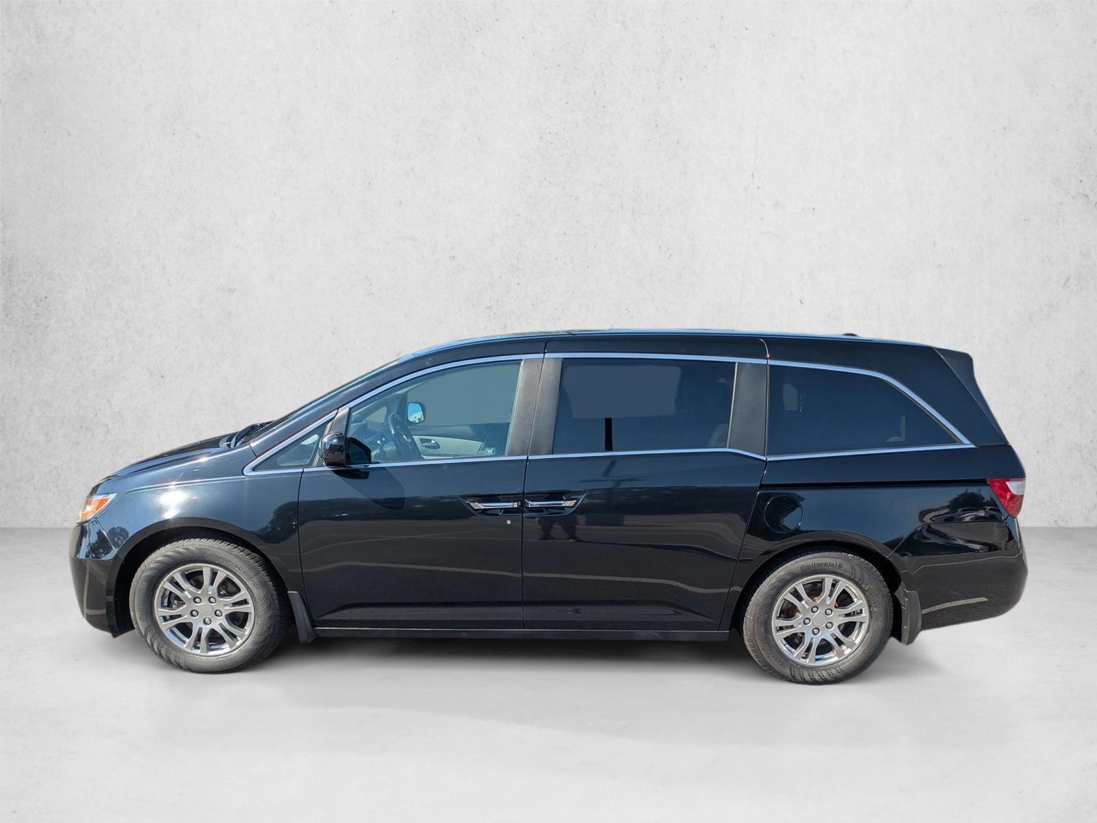 Thumbnail: 2011 Honda Odyssey - 2