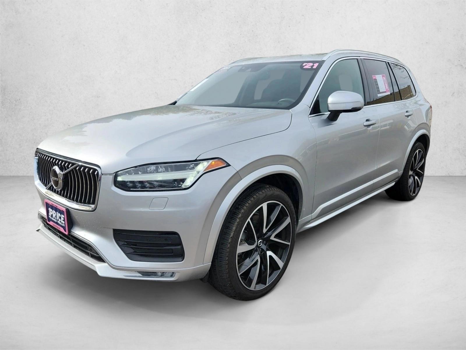 2021 Volvo XC90 Momentum