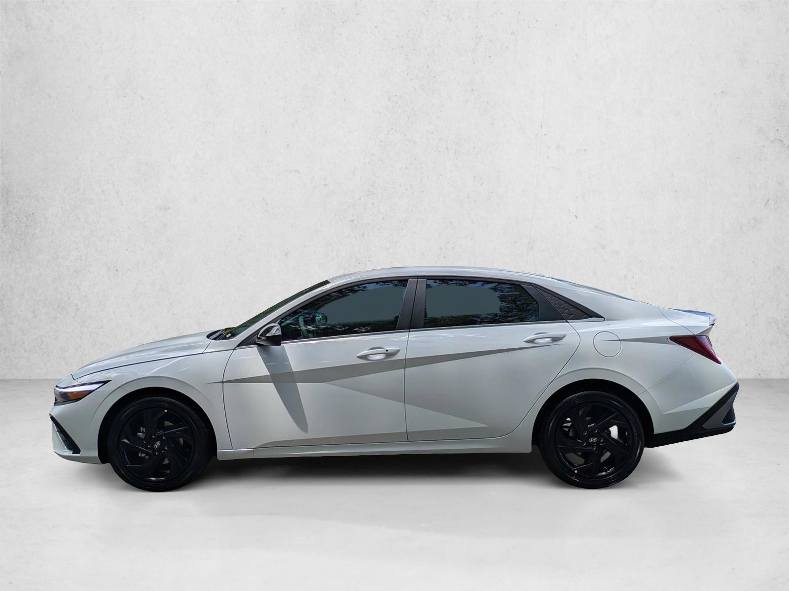 Thumbnail: 2026 Hyundai Elantra - 2