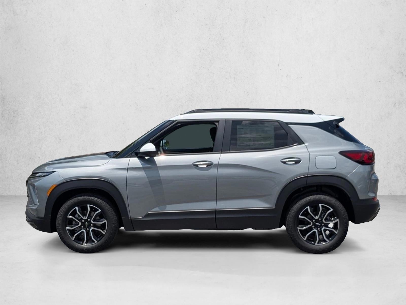 Thumbnail: 2026 Chevrolet TrailBlazer - 2