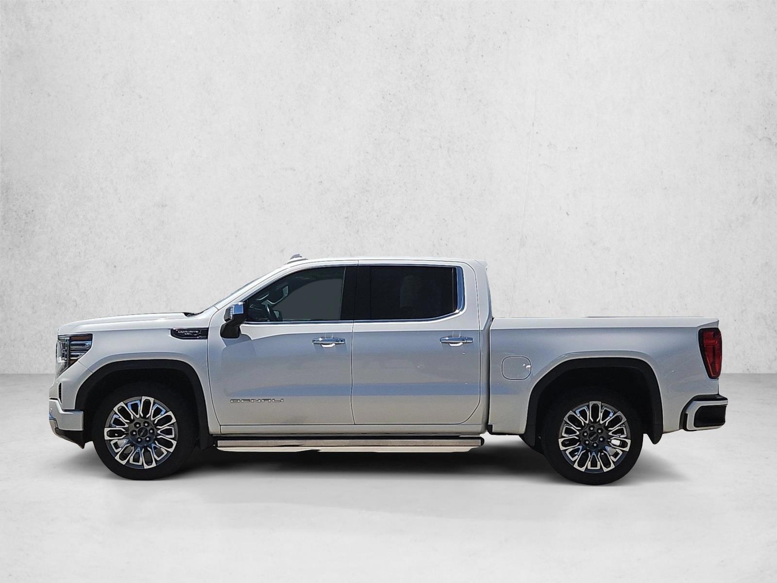 Thumbnail: 2023 GMC Sierra 1500 - 2