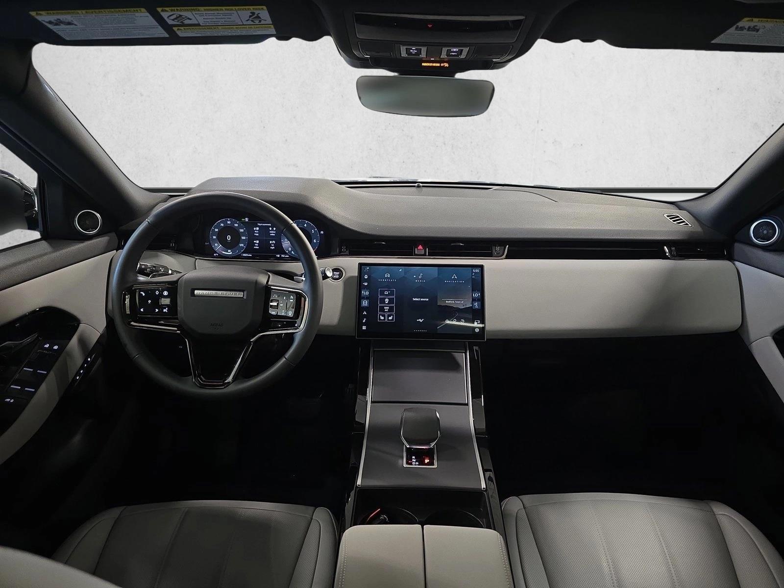 Thumbnail: 2026 Land Rover Range Rover Evoque - 3