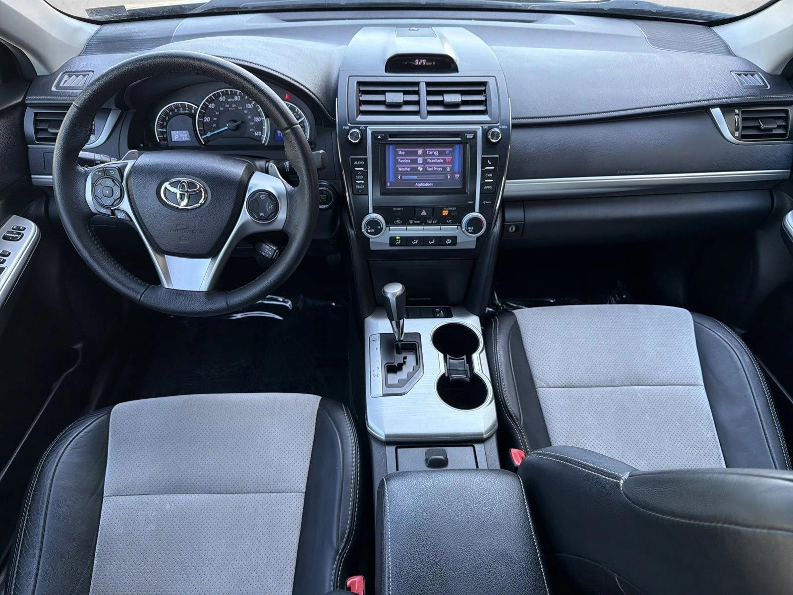Thumbnail: 2012 Toyota Camry - 3