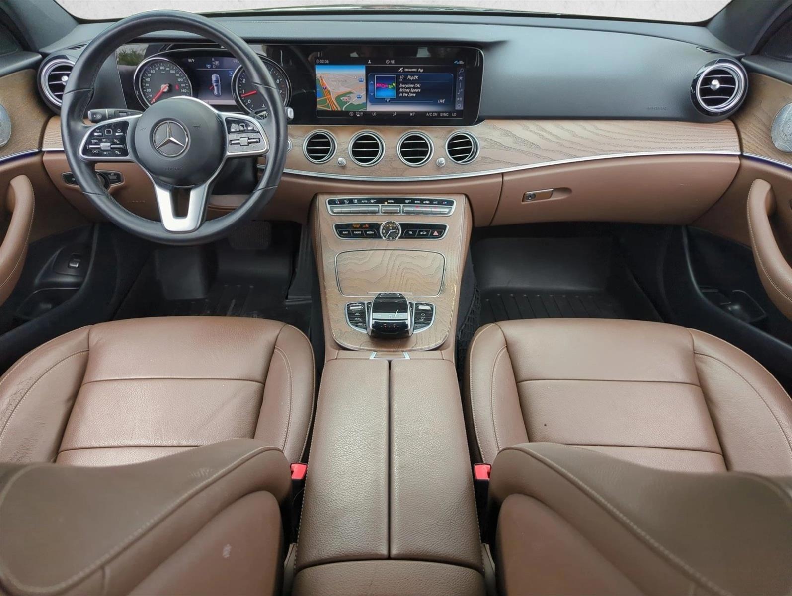 Thumbnail: 2019 Mercedes-Benz E-Class - 4