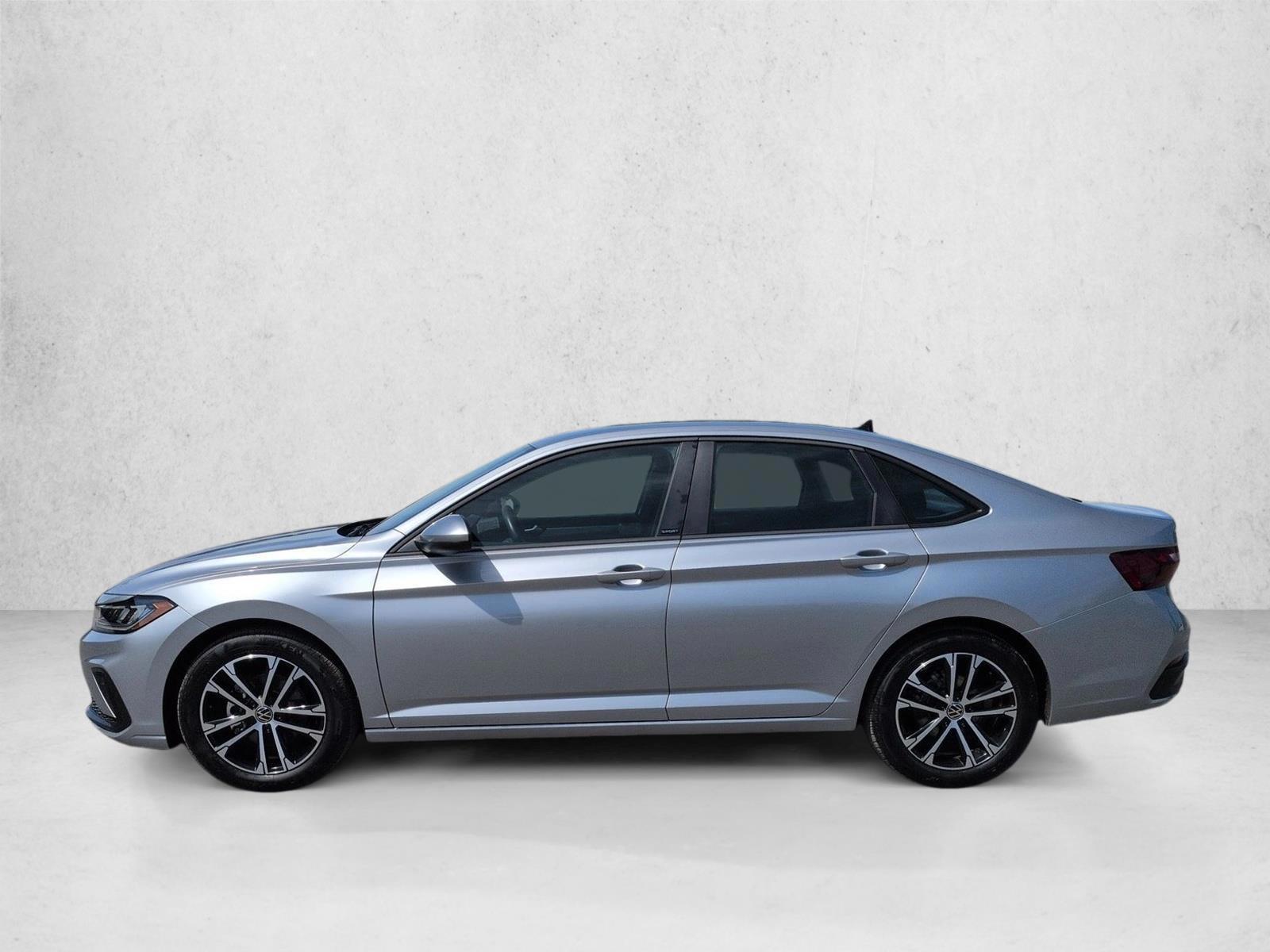 Thumbnail: 2026 Volkswagen Jetta - 3