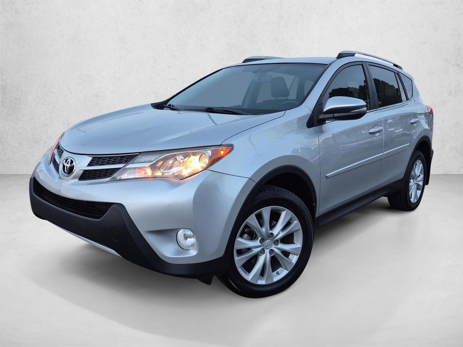 Thumbnail: 2015 Toyota RAV4 - 1