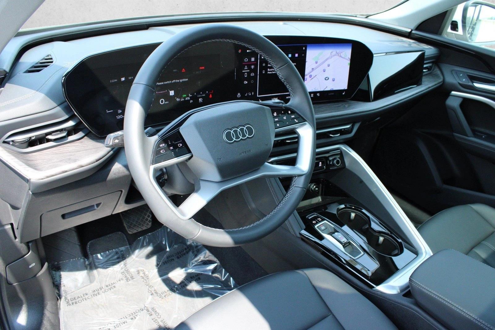 Thumbnail: 2025 Audi Q5 - 3