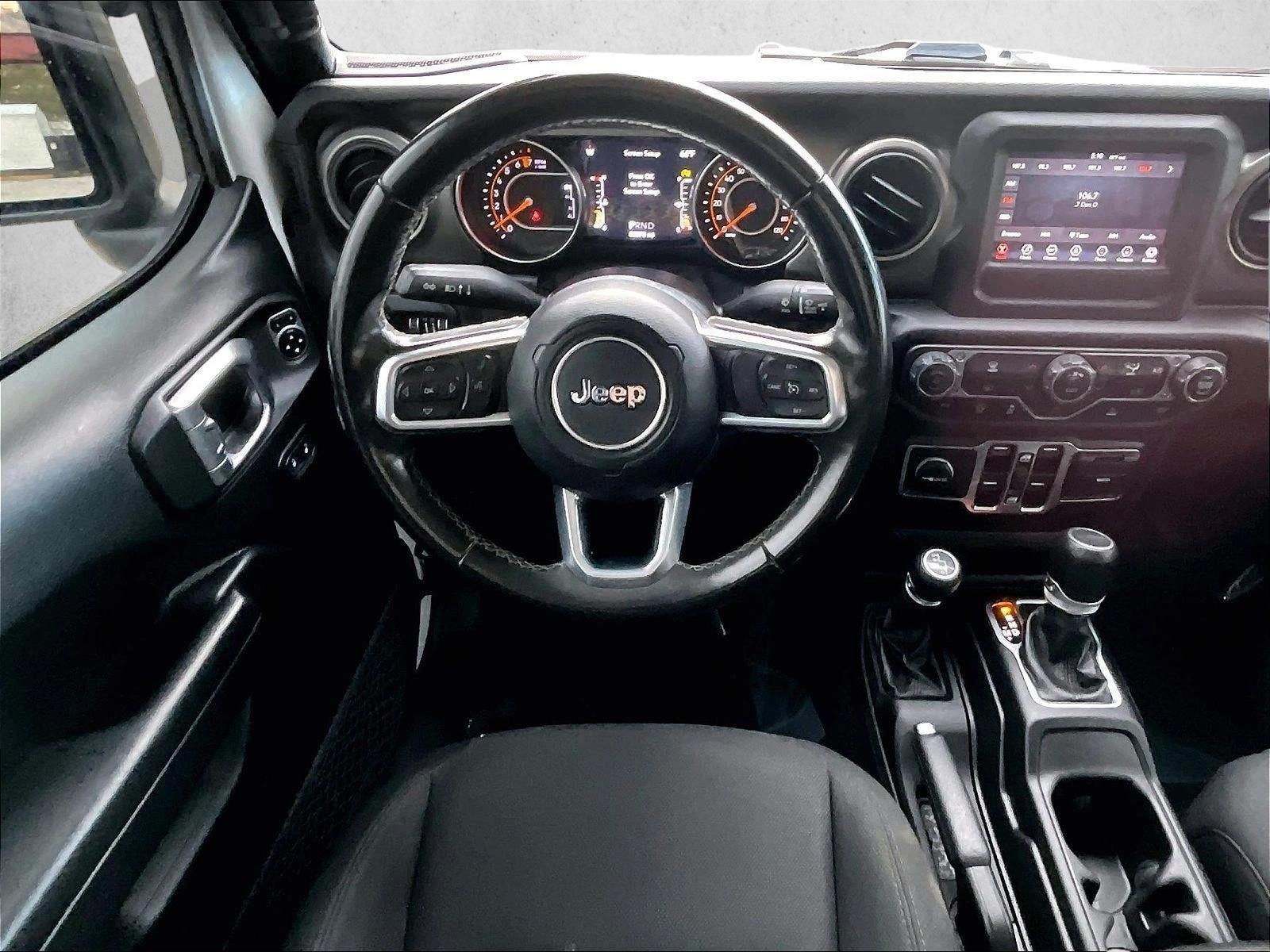 Thumbnail: 2020 Jeep Gladiator - 2