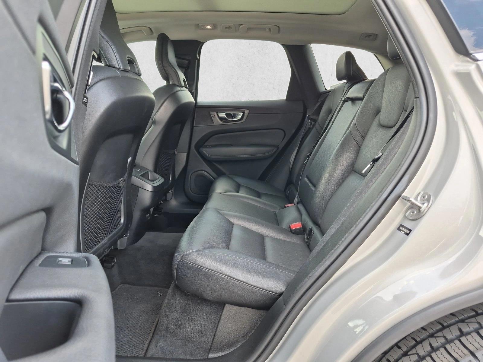2022 Volvo VolvoXC60, photo 18