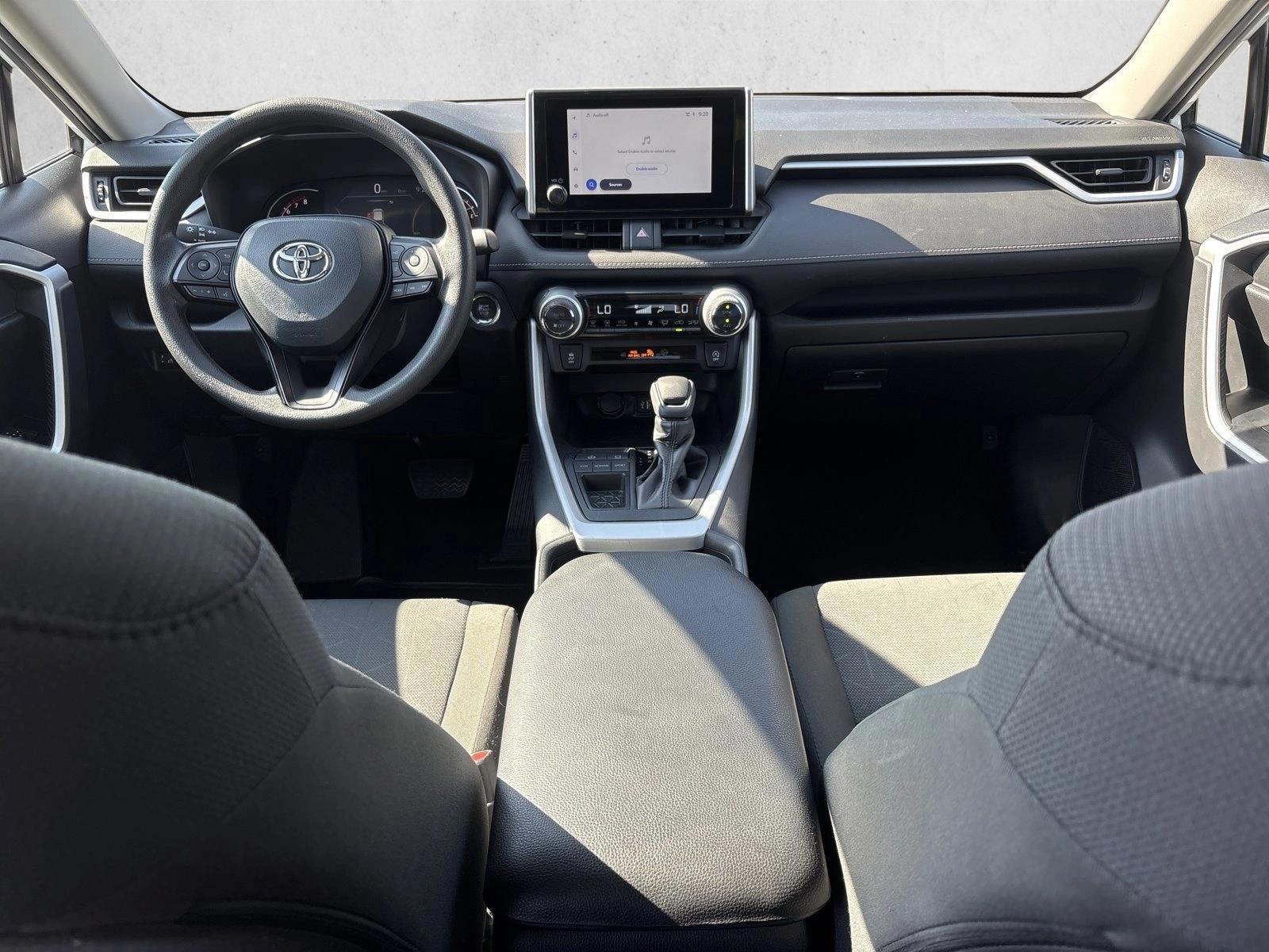 Thumbnail: 2025 Toyota RAV4 - 3