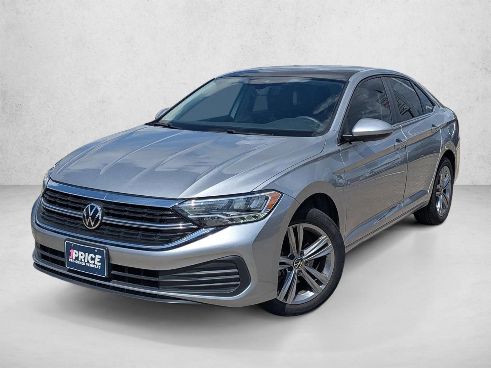 Thumbnail: 2022 Volkswagen Jetta - 1