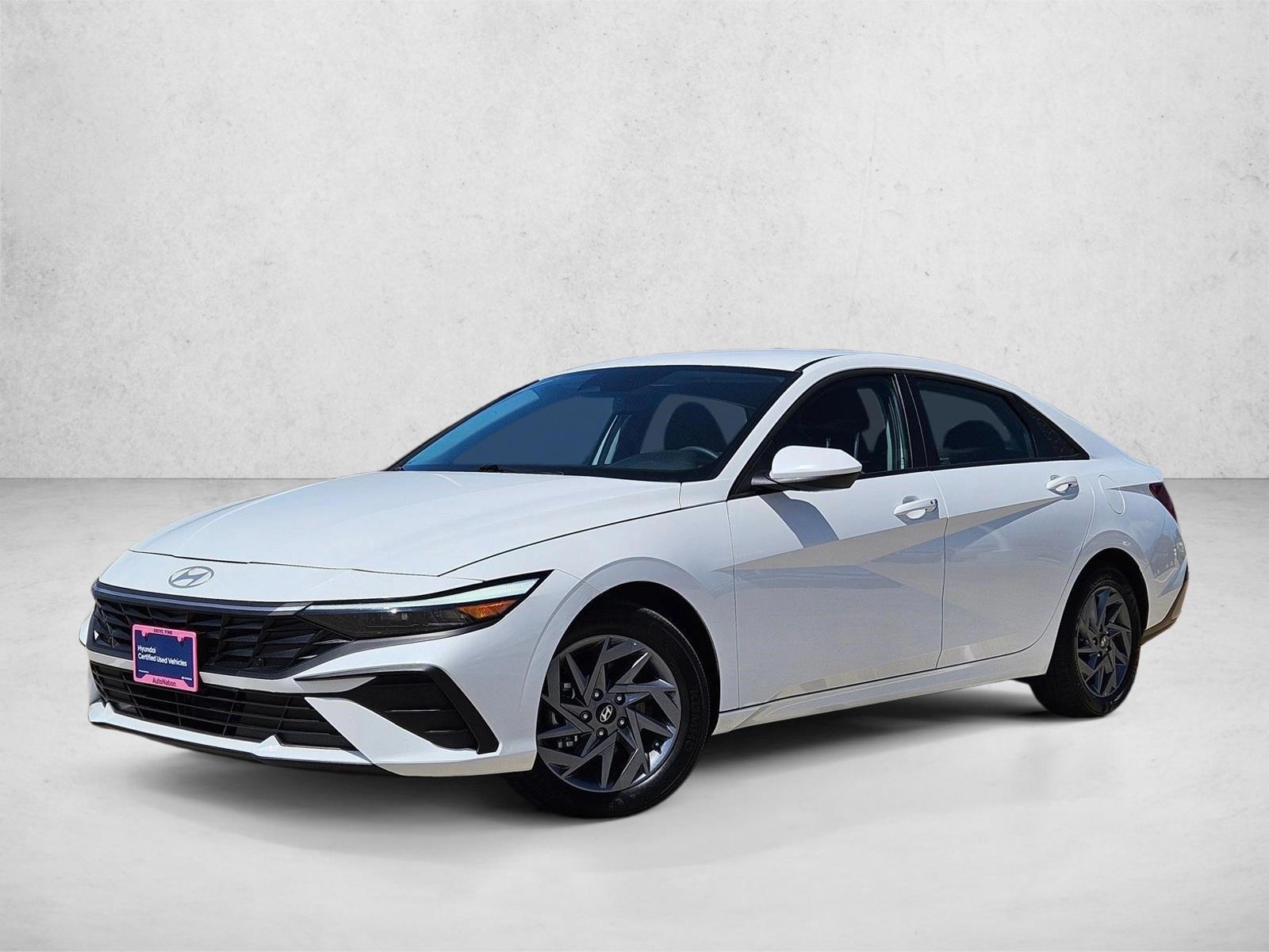 Thumbnail: 2025 Hyundai Elantra - 1