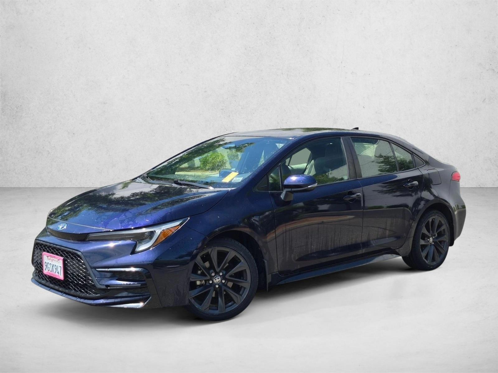 Thumbnail: 2023 Toyota Corolla - 1