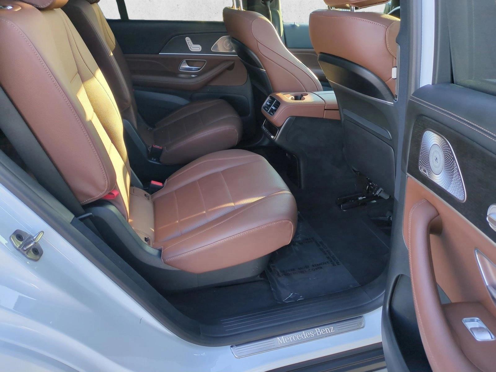 2025 Mercedes-Benz GLS Base - Photo 23