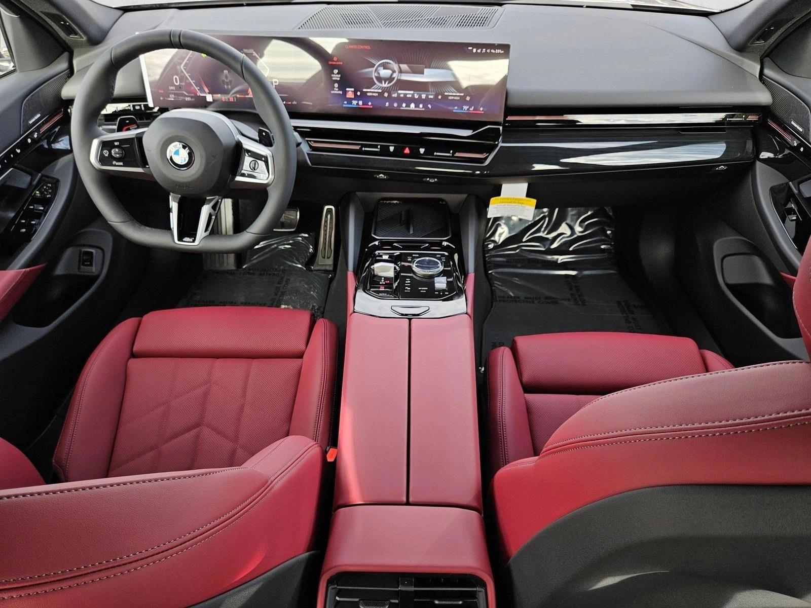 Thumbnail: 2026 BMW 5 Series - 4