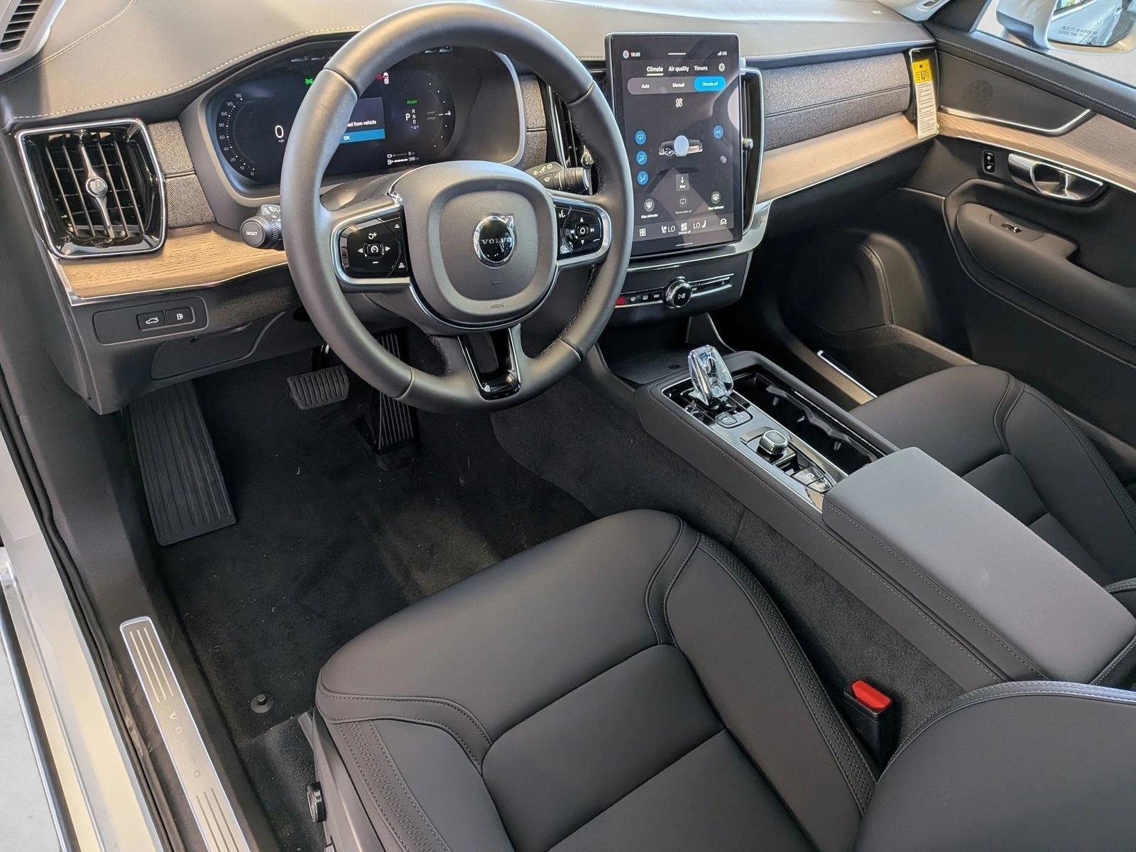 Thumbnail: 2026 Volvo XC90 - 3