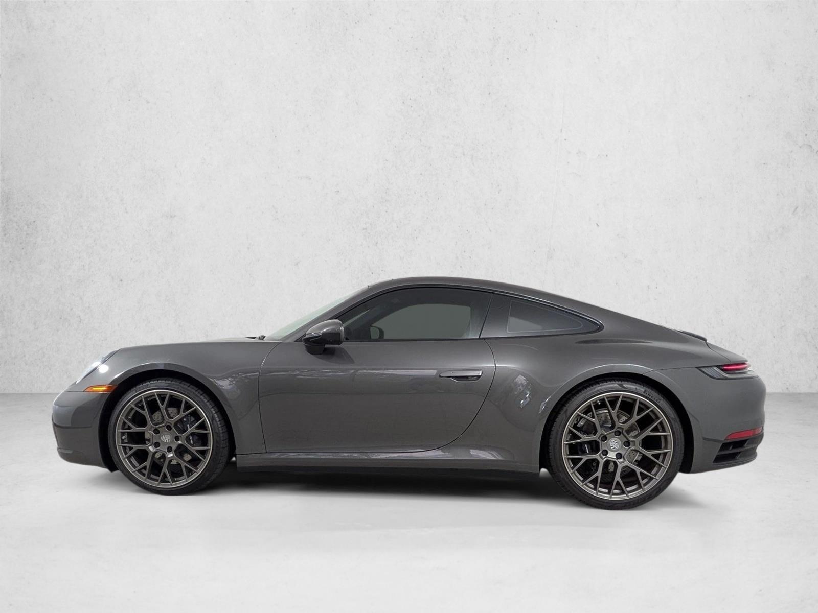 Thumbnail: 2022 Porsche 911 - 2