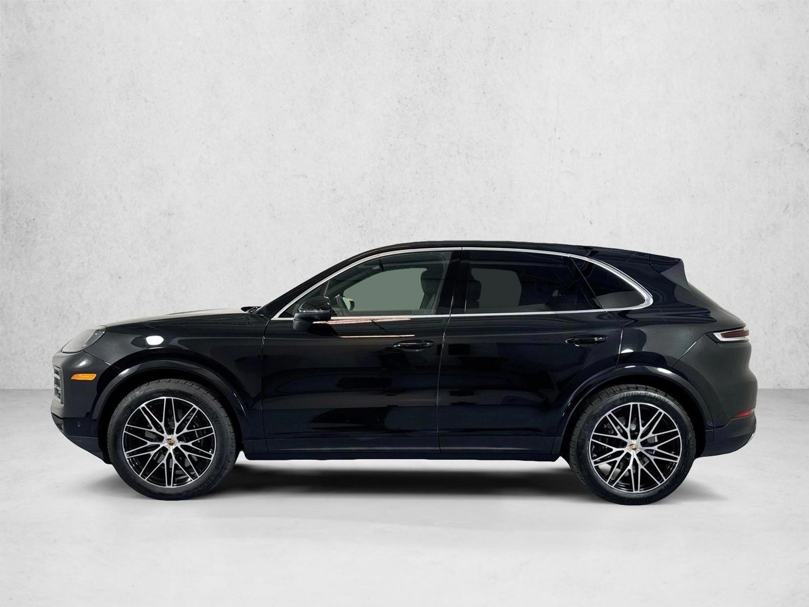 Thumbnail: 2025 Porsche Cayenne - 2