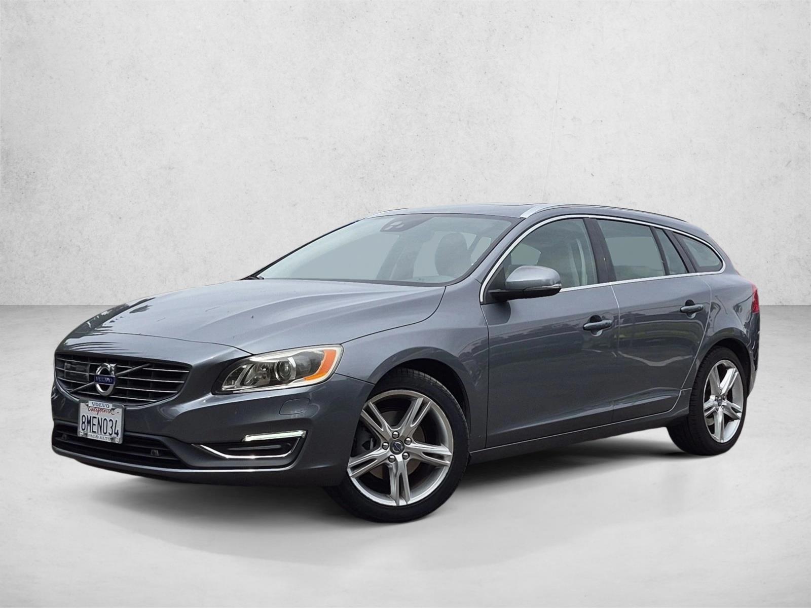 2016 Volvo V60 Platinum