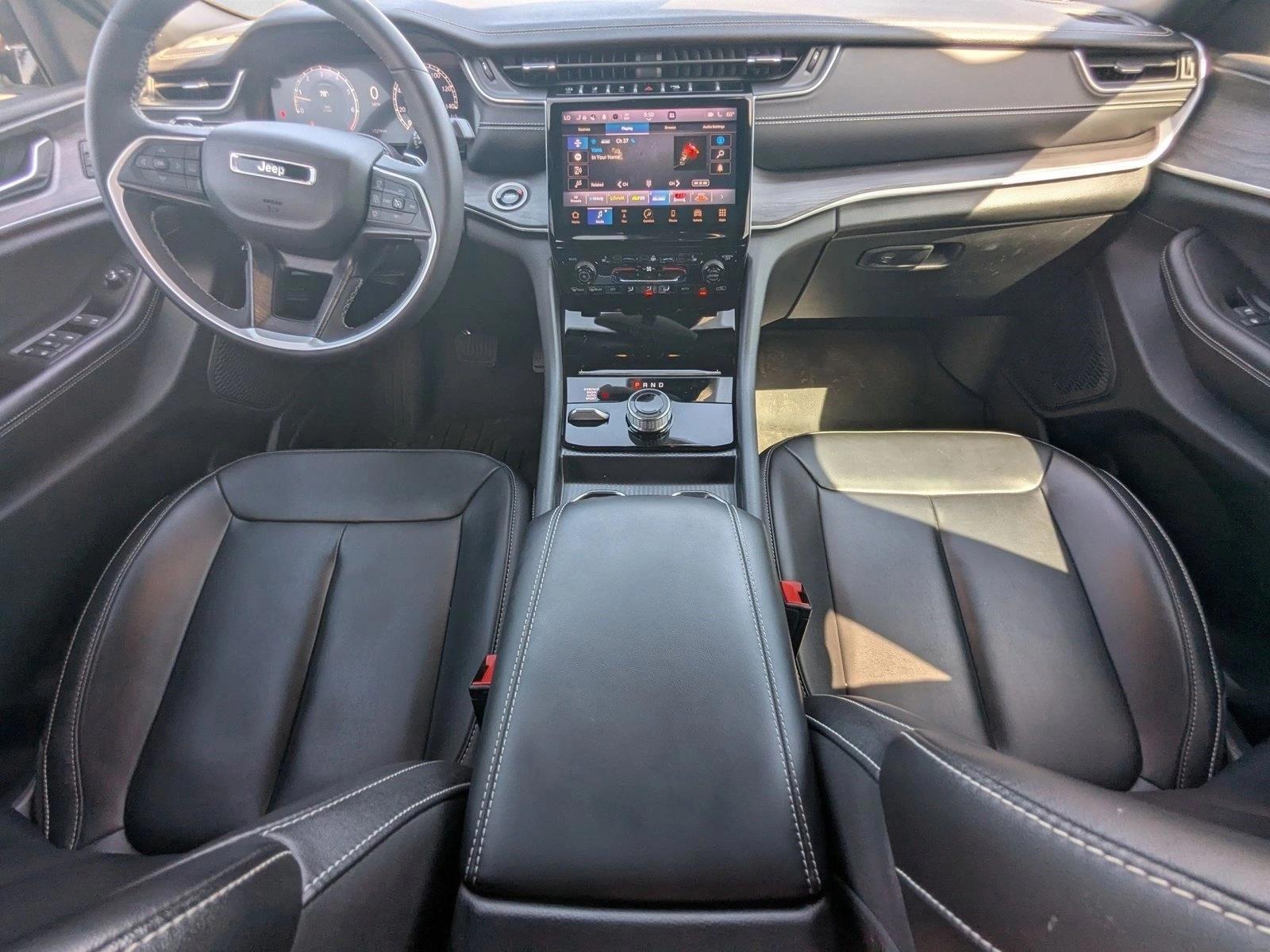 Thumbnail: 2024 Jeep Grand Cherokee - 4