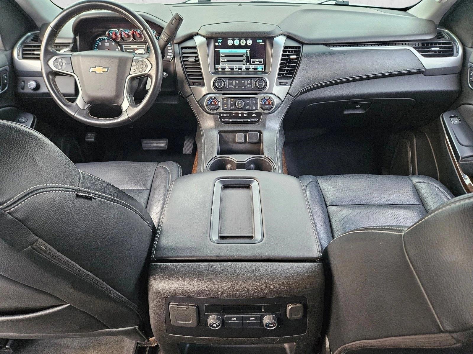 Thumbnail: 2019 Chevrolet Tahoe - 3