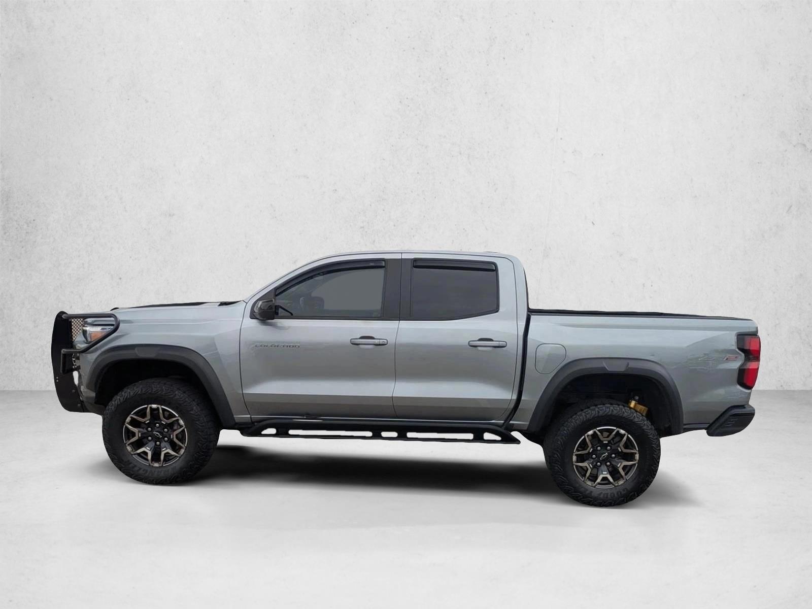 Thumbnail: 2023 Chevrolet Colorado - 2