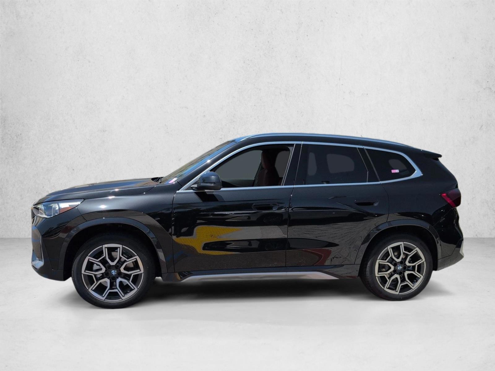 Thumbnail: 2026 BMW X1 - 2