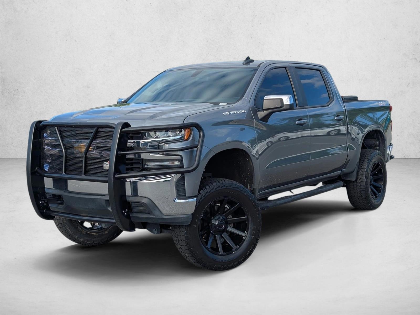 Thumbnail: 2020 Chevrolet Silverado 1500 - 1