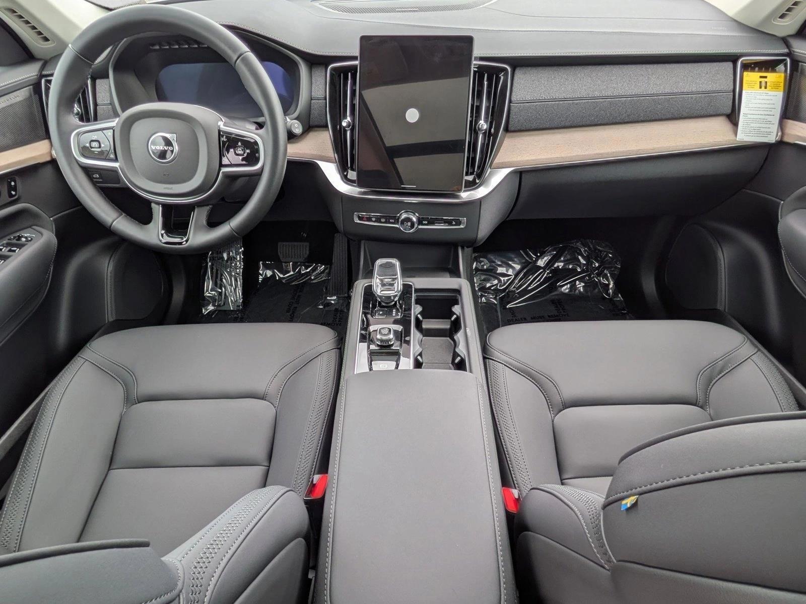 Thumbnail: 2026 Volvo XC90 - 4